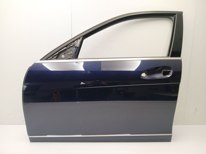Recambio de puerta delantera izquierda para mercedes-benz clase c (w204) c 320 cdi (204.022) referencia OEM IAM A2047220110  