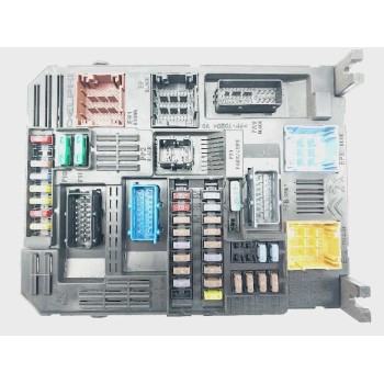 CAJA RELES / FUSIBLES 981985138001 9819851380 