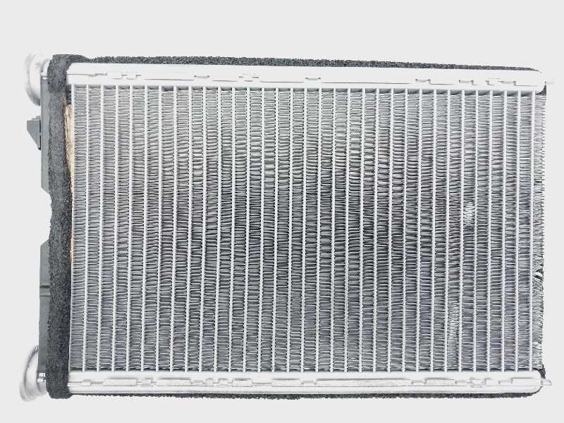 Recambio de radiador calefaccion / aire acondicionado para bmw serie 1 berlina (e81/e87) 118d referencia OEM IAM 985474R  