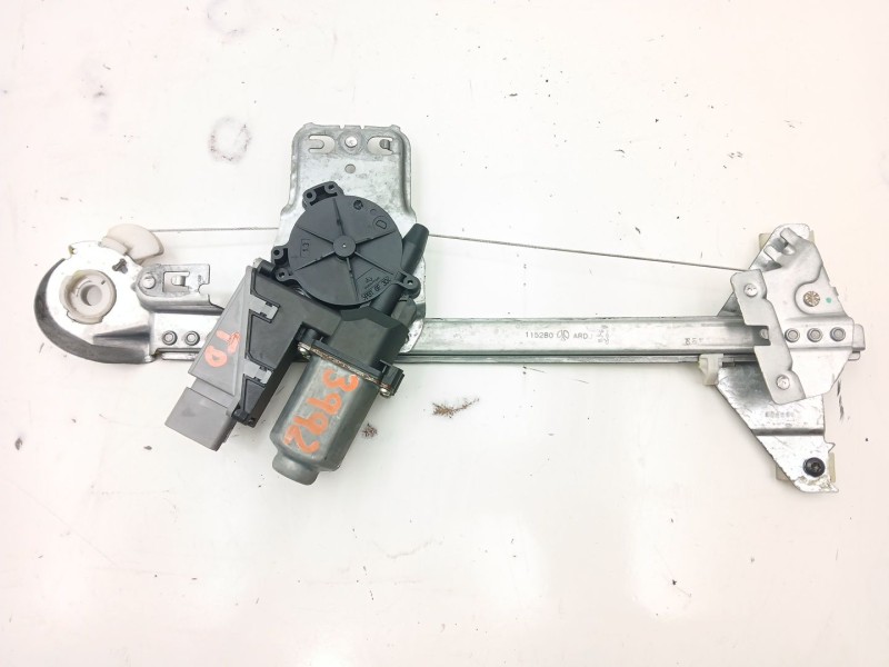 Recambio de elevalunas trasero derecho para peugeot 307 (3a/c) 2.0 hdi 135 referencia OEM IAM 9224A6  400584V