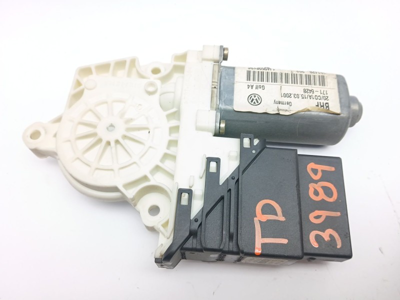 Recambio de motor elevalunas trasero derecho para volkswagen golf iv (1j1) 1.9 tdi referencia OEM IAM 1J4959812C  9776101438203