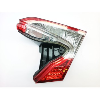 PILOTO TRASERO DERECHO INTERIOR 81580F4010 