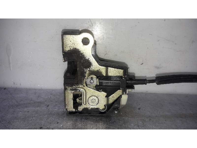 Recambio de cerradura puerta delantera derecha para renault clio ii fase ii (b/cb0) confort expression referencia OEM IAM   