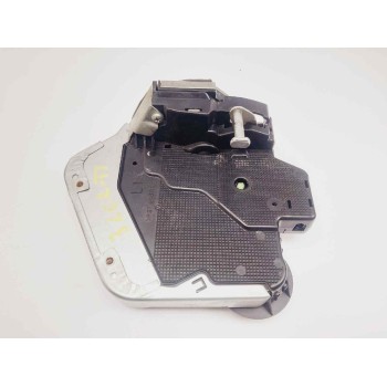 CERRADURA PUERTA TRASERA IZQUIERDA 6906060071 