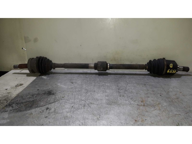 Recambio de transmision delantera derecha para kia sportage lx referencia OEM IAM 495001F200  