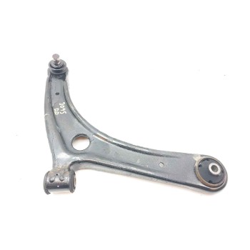 BRAZO SUSPENSION INFERIOR DELANTERO DERECHO 