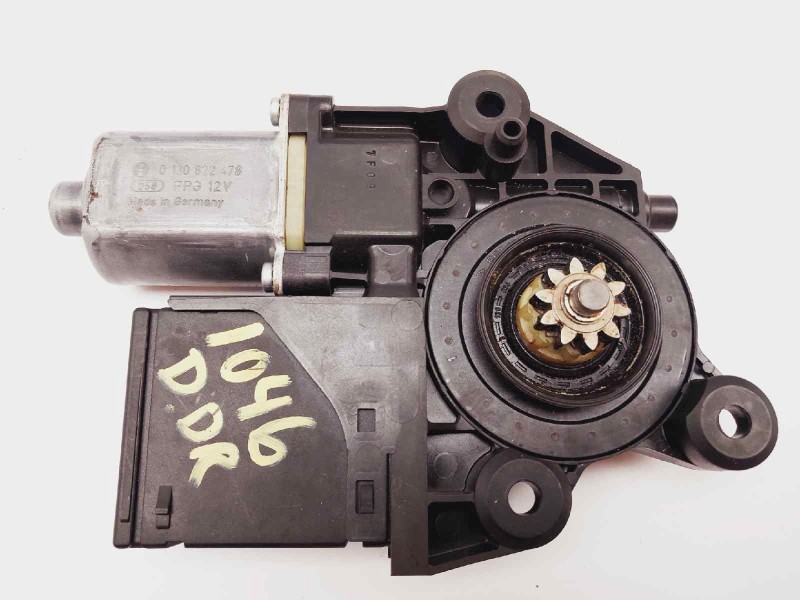 Recambio de motor elevalunas delantero derecho para renault twingo (co6) 1.2 (c066/67/68) referencia OEM IAM 807300011R  