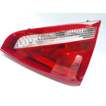 PILOTO TRASERO DERECHO 8T0945094 