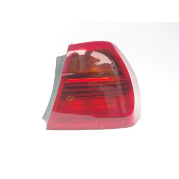 PILOTO TRASERO DERECHO 276302 