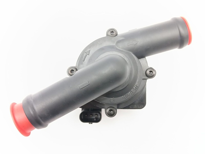 Recambio de bomba agua para volvo v60 i cross country (157) d4 polestar awd referencia OEM IAM 31366009  704773010