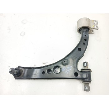 BRAZO SUSPENSION INFERIOR DELANTERO DERECHO 39089345 