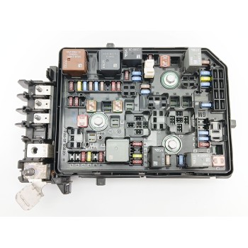 CAJA RELES / FUSIBLES 39119228 812461952