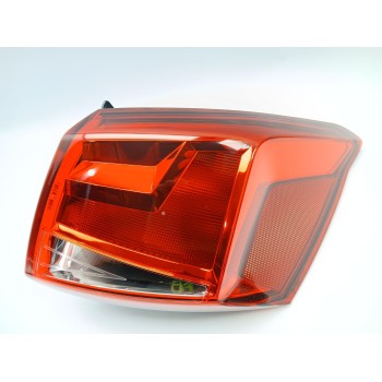 PILOTO TRASERO DERECHO 6F9945096B 