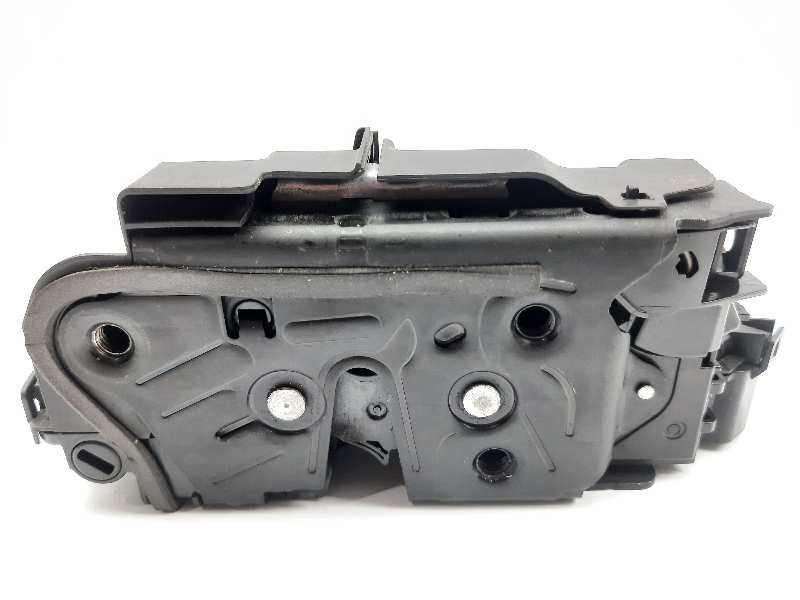 Recambio de cerradura puerta delantera derecha para audi a1 sportback (gba) 30 tfsi sline referencia OEM IAM B6C5TB837016C  