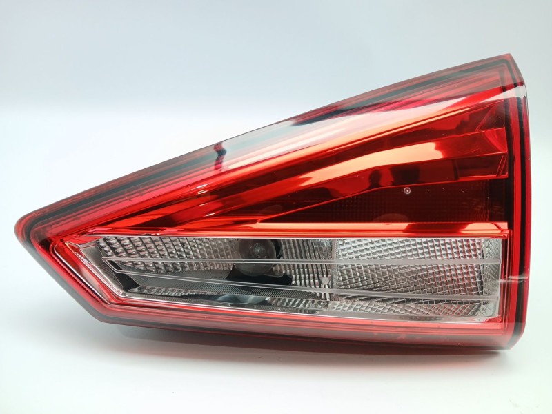 Recambio de piloto trasero derecho interior para seat arona (kj7, kjp) 1.0 tsi referencia OEM IAM 6F9945094D  