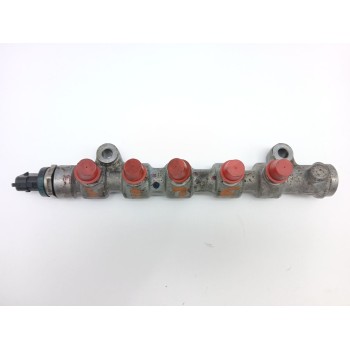 RAMPA INYECTORA 8200754773 H8200484405 0445214175