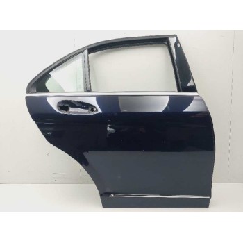 PUERTA TRASERA DERECHA A2047300205 A2047302200 