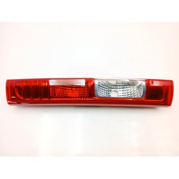 PILOTO TRASERO DERECHO 16538636 