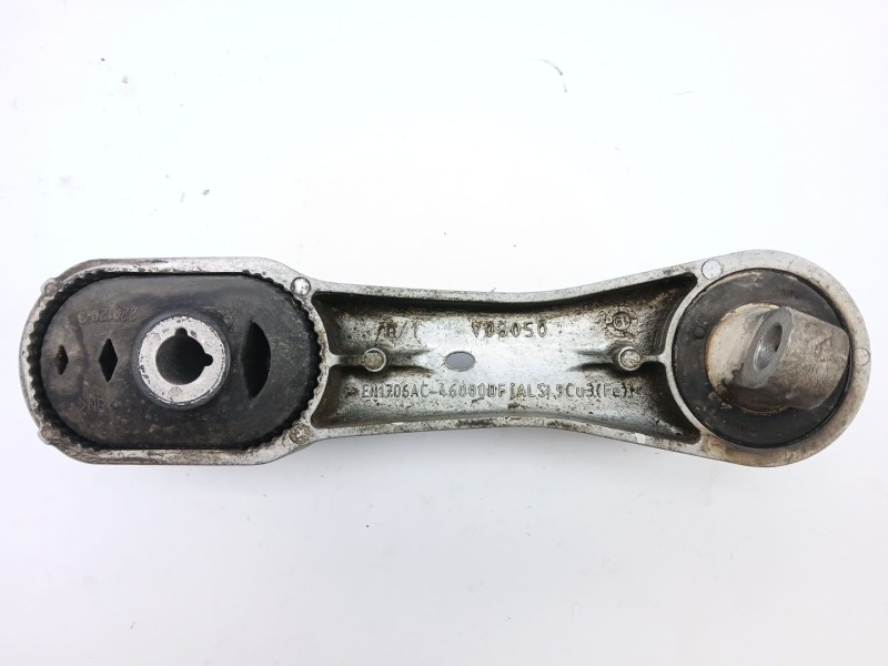 Recambio de soporte motor trasero para bmw x1 (f48) sdrive 18 d referencia OEM IAM 688578803  17276810