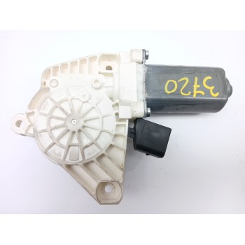 MOTOR ELEVALUNAS DELANTERO DERECHO A2078200442 965148100