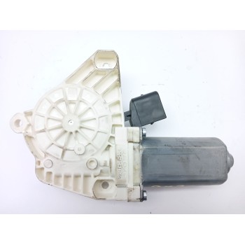 MOTOR ELEVALUNAS DELANTERO IZQUIERDO A2078200342 965150100