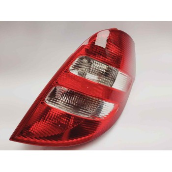 PILOTO TRASERO DERECHO 1698200464 