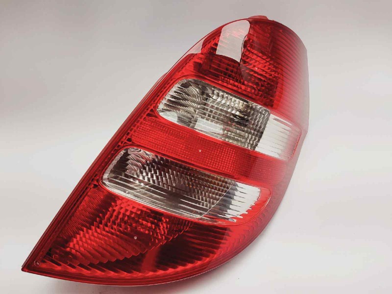 Recambio de piloto trasero derecho para mercedes-benz clase a (w169) a 150 (169.031) referencia OEM IAM 1698200464  