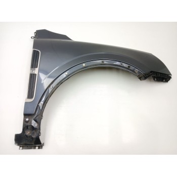 ALETA DELANTERA DERECHA 