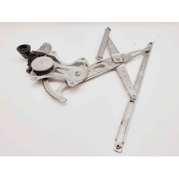 ELEVALUNAS DELANTERO DERECHO 8571030390 620402950 