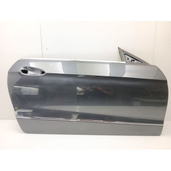 PUERTA DELANTERA DERECHA A2077200205 