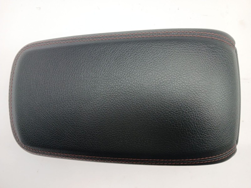 Recambio de apoyabrazos central para mercedes-benz clase a (w176) a 200 cdi / d (176.008) referencia OEM IAM A24668094013D16  