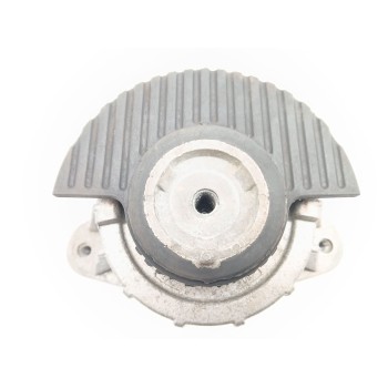 SOPORTE MOTOR DERECHO A2072400017 