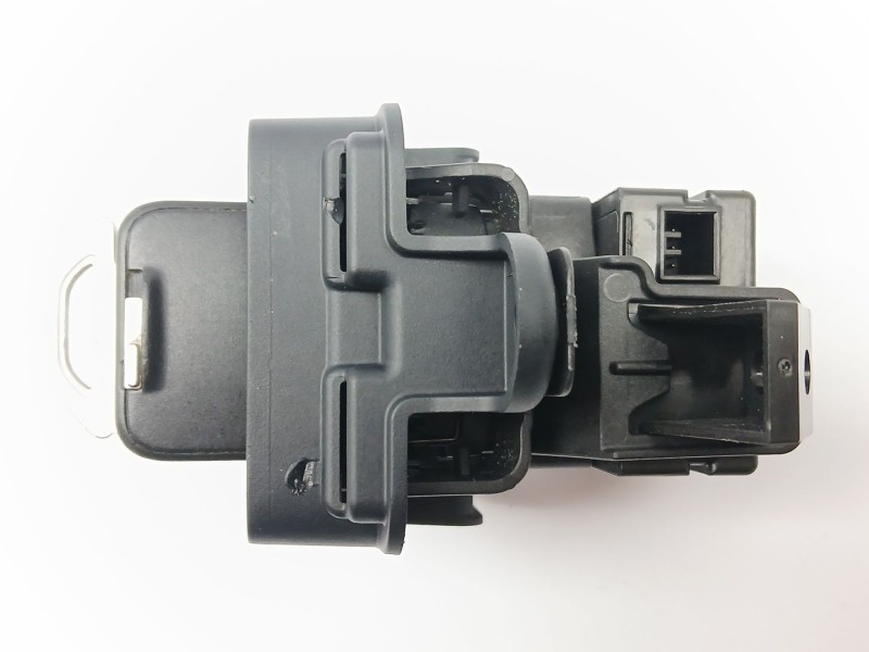 Recambio de antirrobo para volvo v60 i cross country (157) d4 polestar awd referencia OEM IAM 28227917 30791678 AH4N15607AE