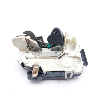 CERRADURA PUERTA TRASERA IZQUIERDA A052111 