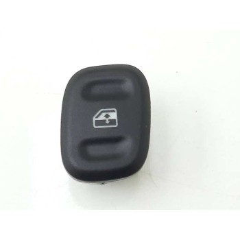 MANDO ELEVALUNAS DELANTERO DERECHO 7355536760 