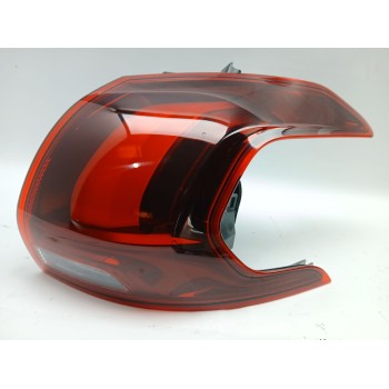 PILOTO TRASERO DERECHO 9826730380 