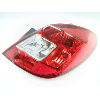 PILOTO TRASERO DERECHO 13269051 89318821