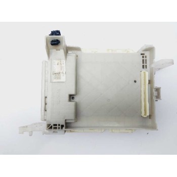 CAJA RELES / FUSIBLES 8273052K40 