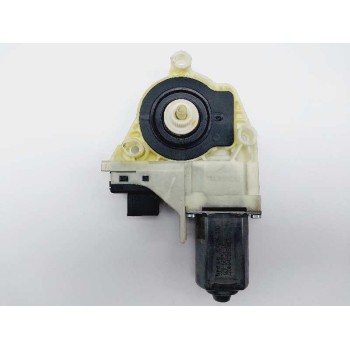 MOTOR ELEVALUNAS DELANTERO DERECHO 924206100 7746025600 