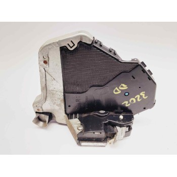 CERRADURA PUERTA DELANTERA DERECHA 6904048071 