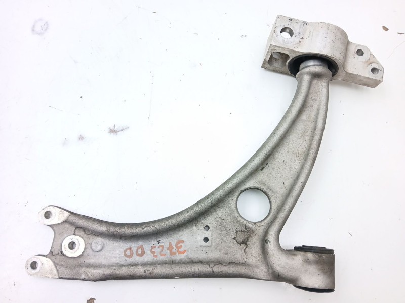 Recambio de brazo suspension inferior delantero derecho para volkswagen tiguan (5n_) 2.0 tdi 4motion referencia OEM IAM 3C0153D 