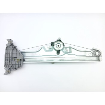 ELEVALUNAS TRASERO DERECHO BA050K0030 82460R2000