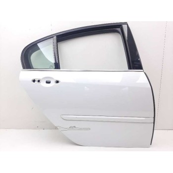 PUERTA TRASERA DERECHA 