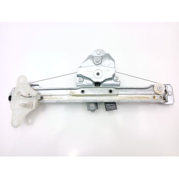 ELEVALUNAS TRASERO DERECHO 827201313R 827301713R