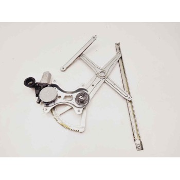 ELEVALUNAS DELANTERO DERECHO 8571058010 0620401760 