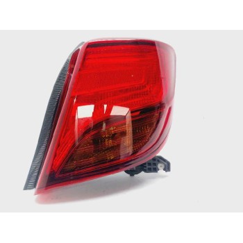 PILOTO TRASERO DERECHO 815510D600 