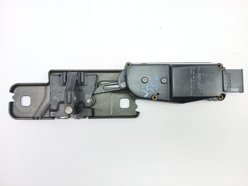 Recambio de cerradura maletero / porton para audi a4 allroad b8 (8kh) 2.0 tdi quattro referencia OEM IAM 4F9827383B  