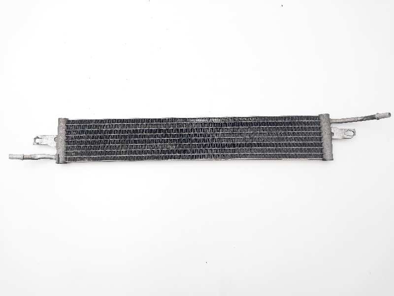 Recambio de radiador aceite para land rover range rover sport v8 td hse referencia OEM IAM PIB500230  