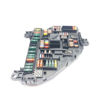 CAJA RELES / FUSIBLES 923442301 