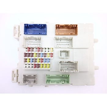 CAJA RELES / FUSIBLES F1DT14A073PC 